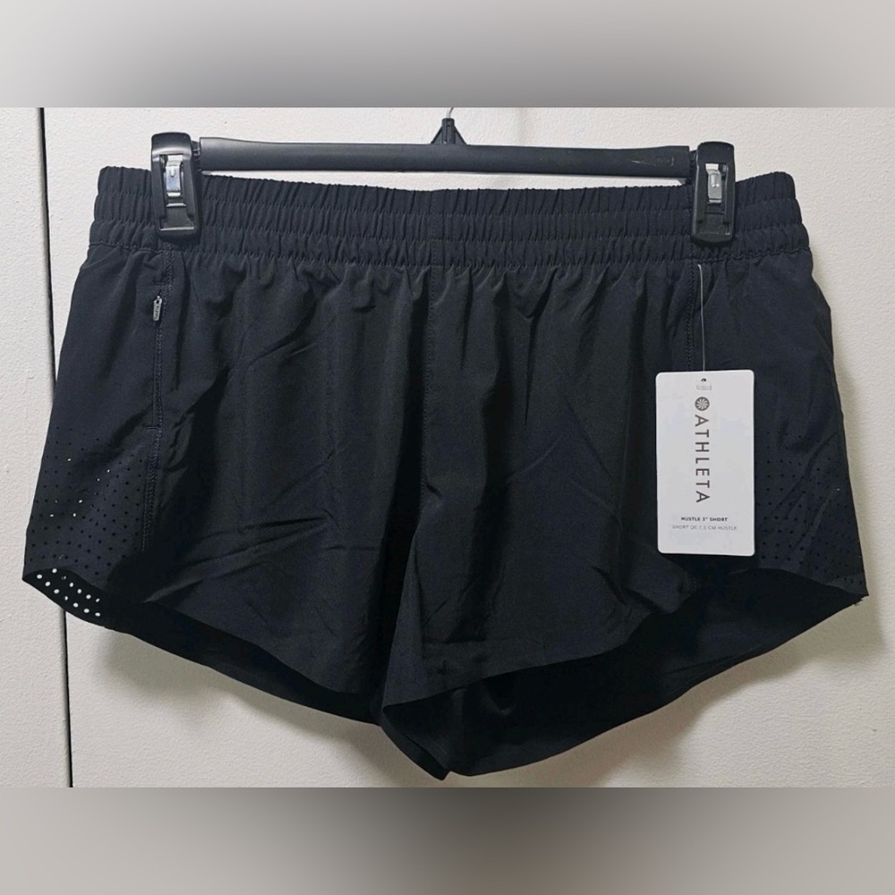 Athleta - Hustle 3" Short - Brand New woman’s NWT BLACK